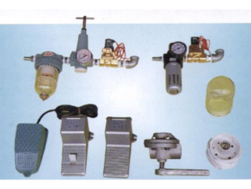 電磁閥、調(diào)壓濾水器、燈座、腳踏開(kāi)關(guān)、調(diào)砂器